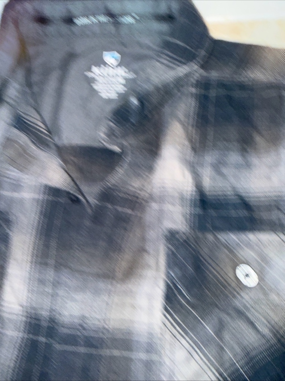 Kuhl Men's Black and Gray Plaid Dillingr Flannel Shirt, Size Medium - Picture 3 of 6